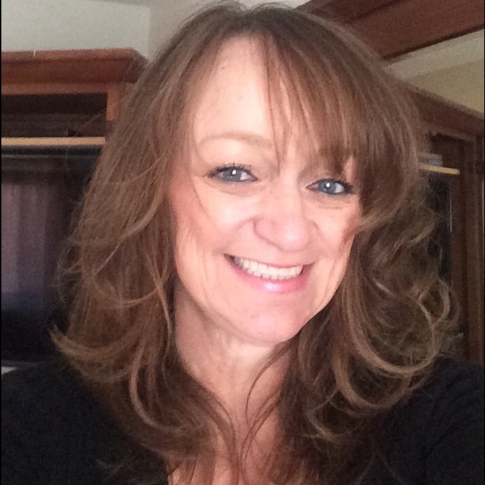 Meet your Posher, Ila